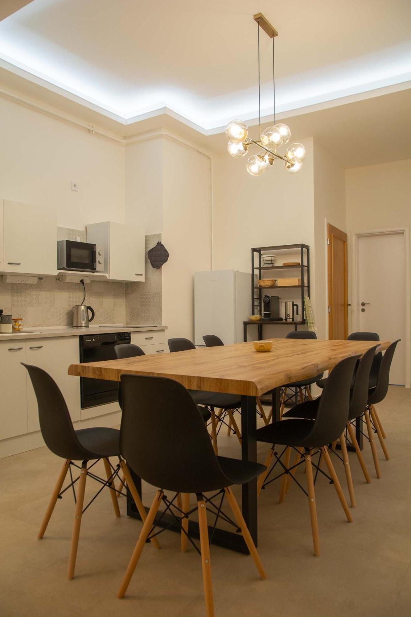 New City Centre Garden Apartment - Central Location Praha Bagian luar foto